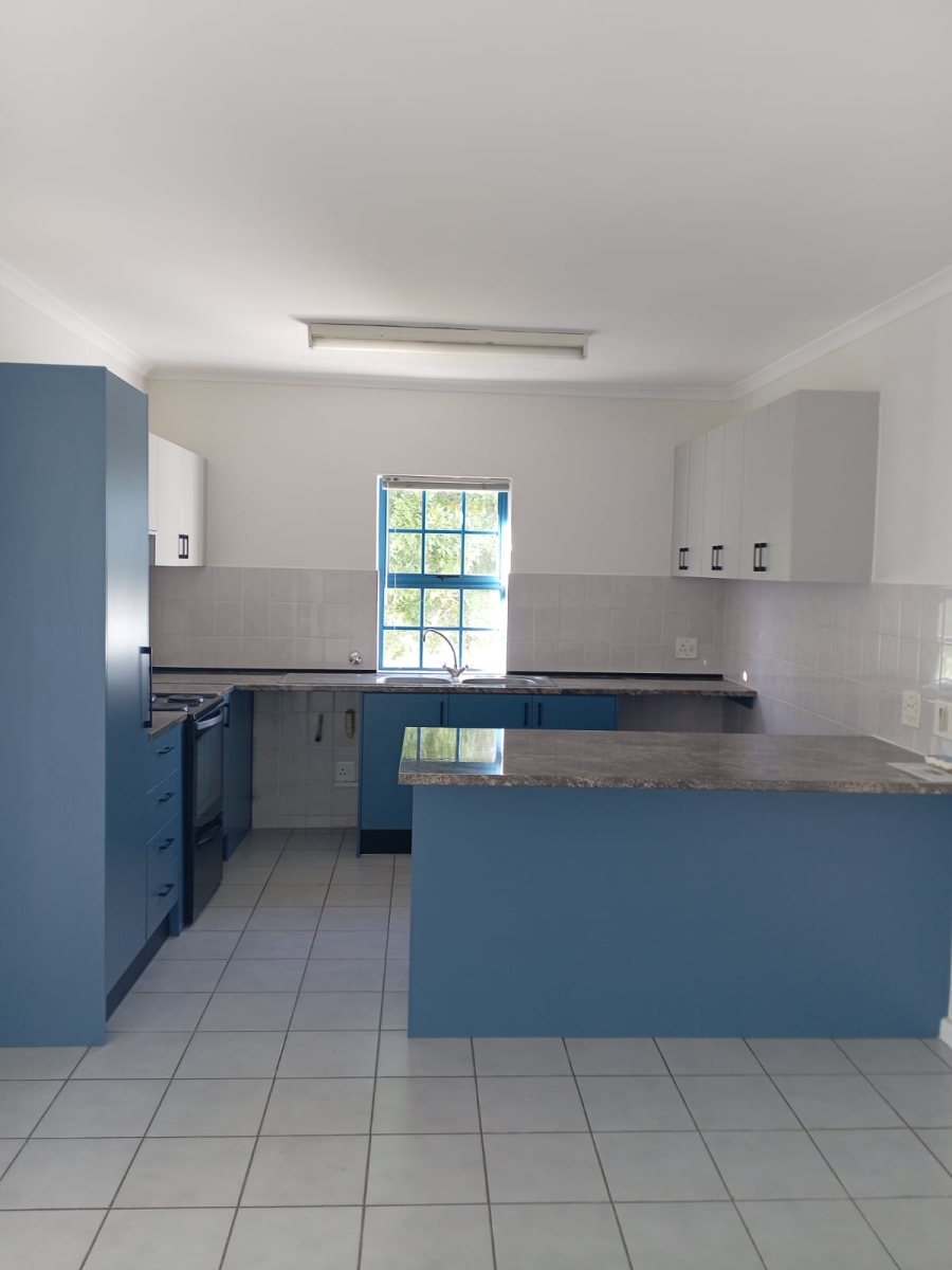 To Let 2 Bedroom Property for Rent in Dobson Western Cape